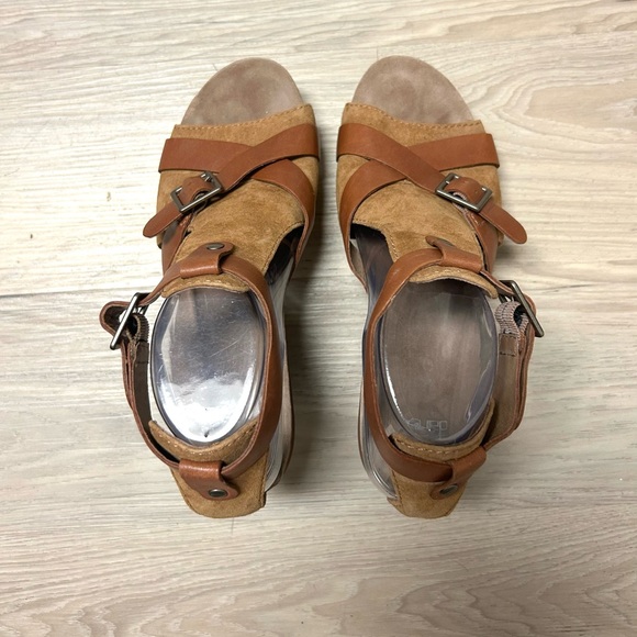 Dansko Sandals Dominique Tan Brown Women 40 US 9.5-10 Block Heel Leather Suede - Picture 7 of 13